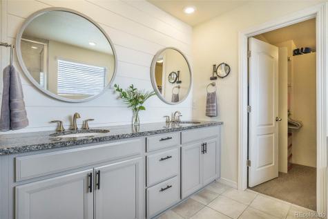 8078 S Yantley Court Aurora CO 80016