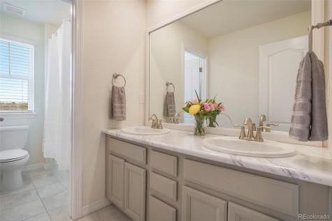 8078 S Yantley Court Aurora CO 80016