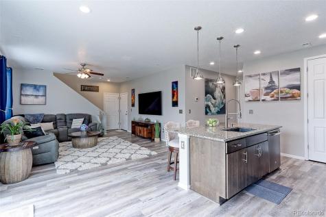 166 S Kewaunee Way Aurora CO 80018