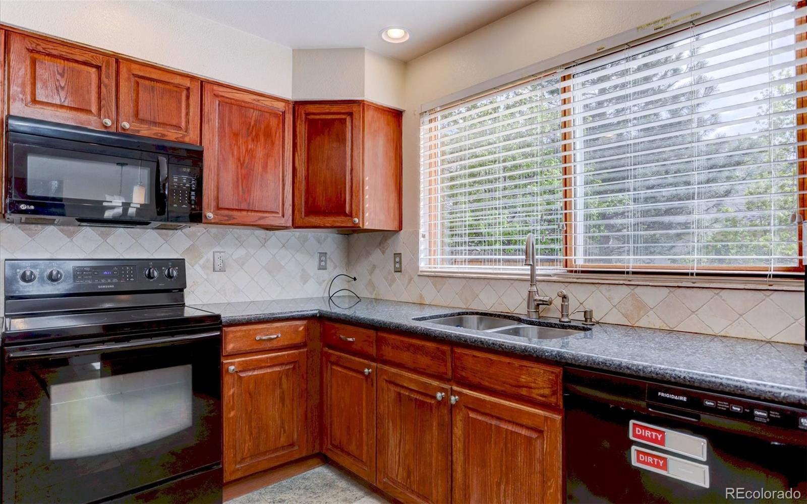 6978 Noble Court Arvada CO 80007