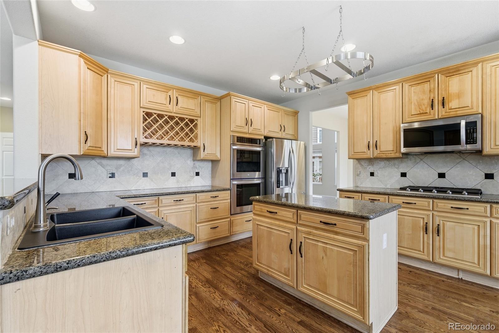 7148 S Quemoy Street Aurora CO 80016