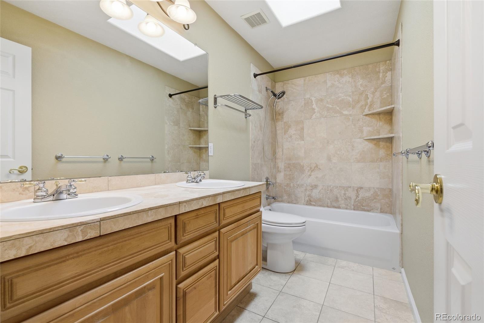 7148 S Quemoy Street Aurora CO 80016