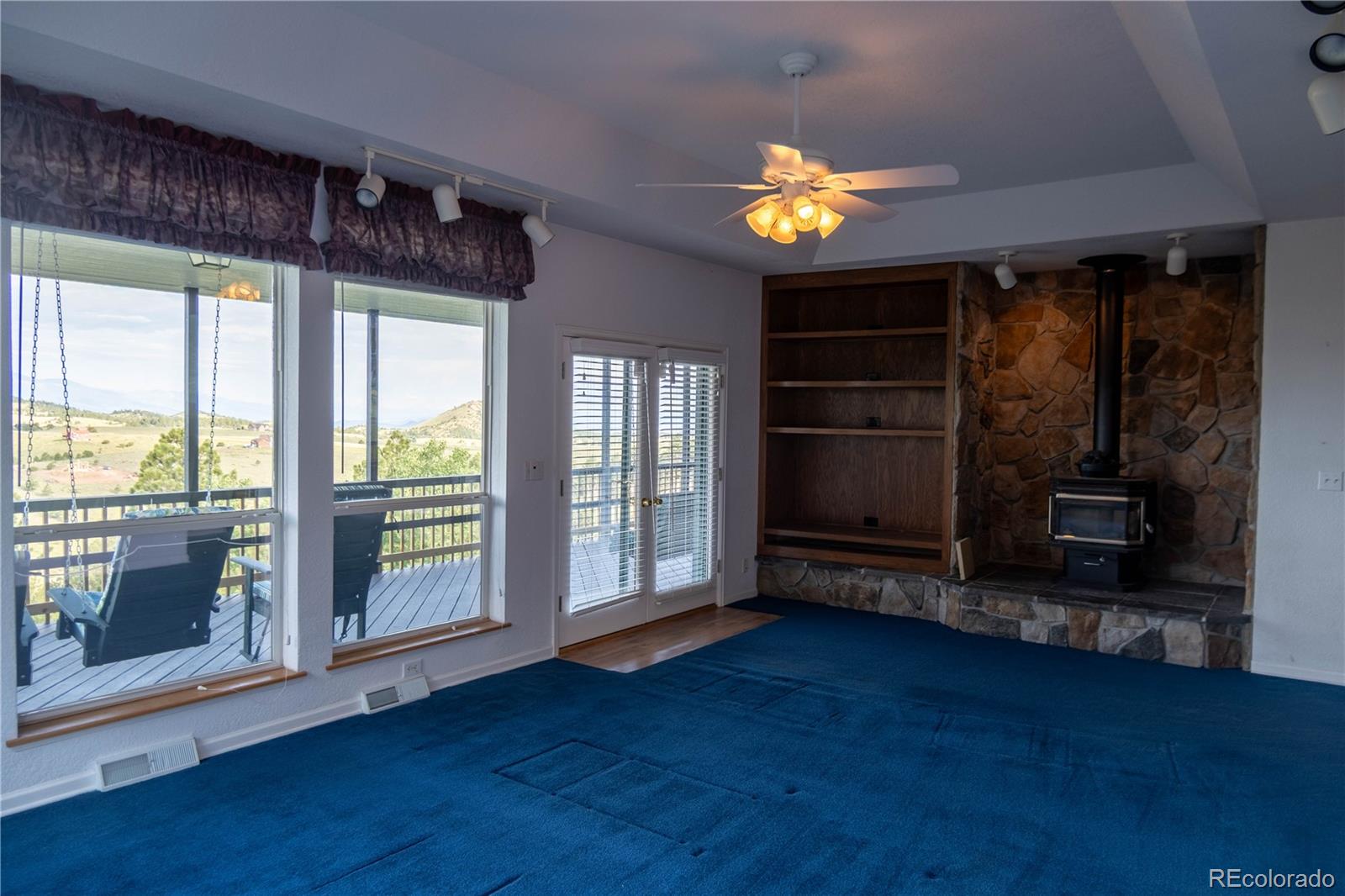 950 Junkins Loop Westcliffe CO 81252