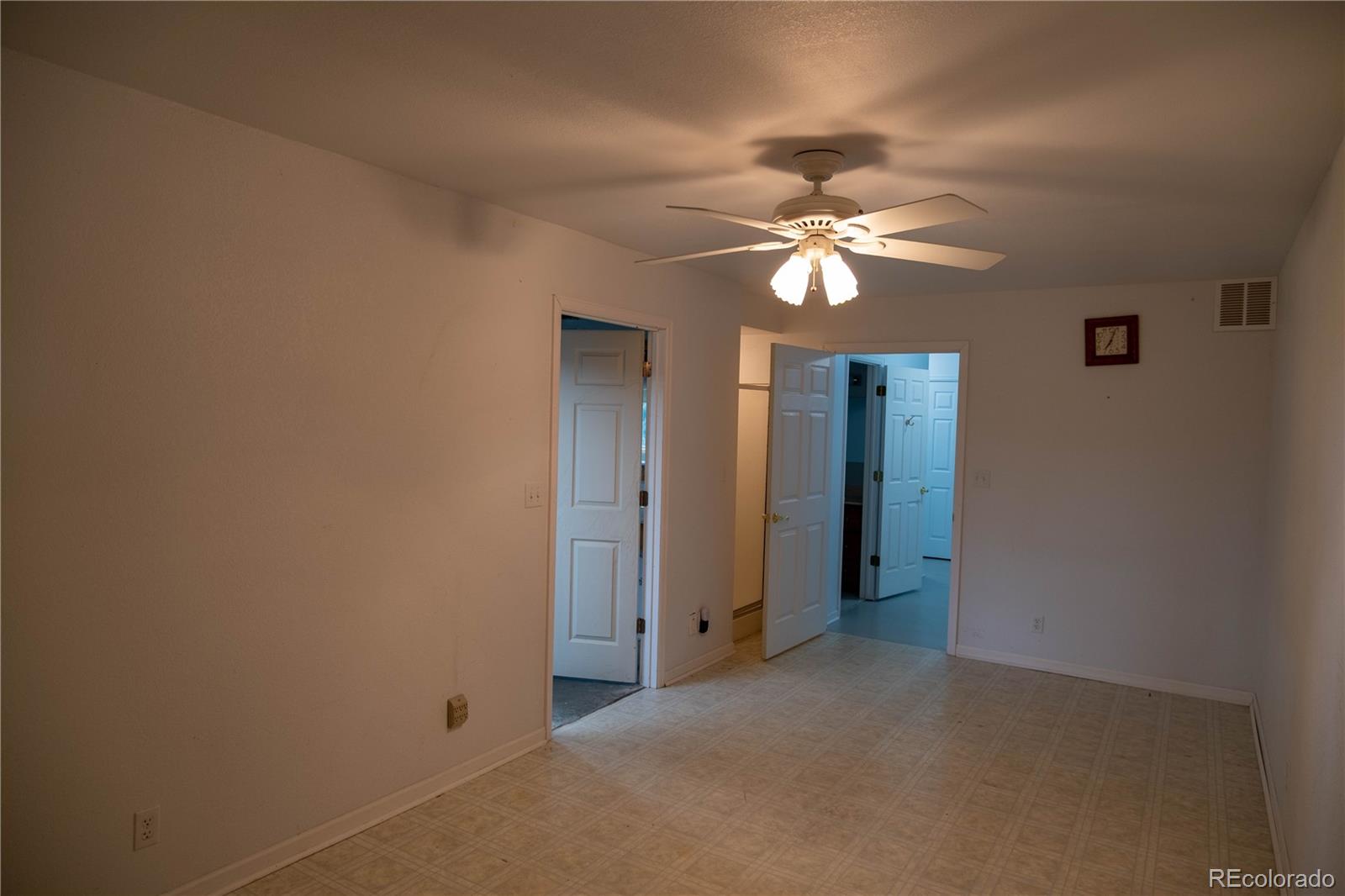 950 Junkins Loop Westcliffe CO 81252