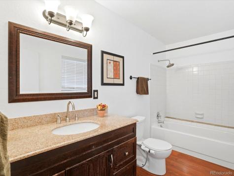 907 S Salida Street Aurora CO 80017