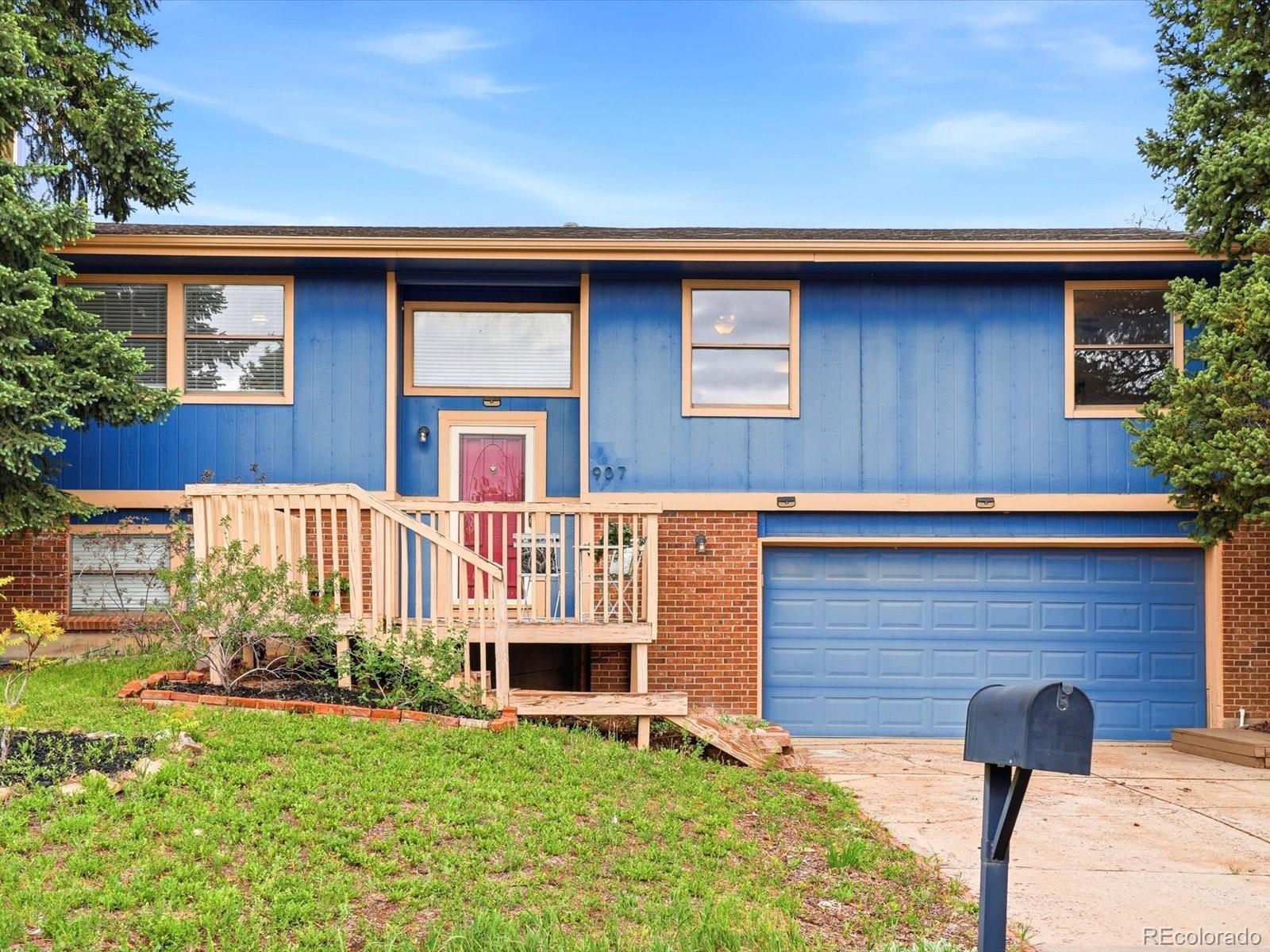 907 S Salida Street Aurora CO 80017