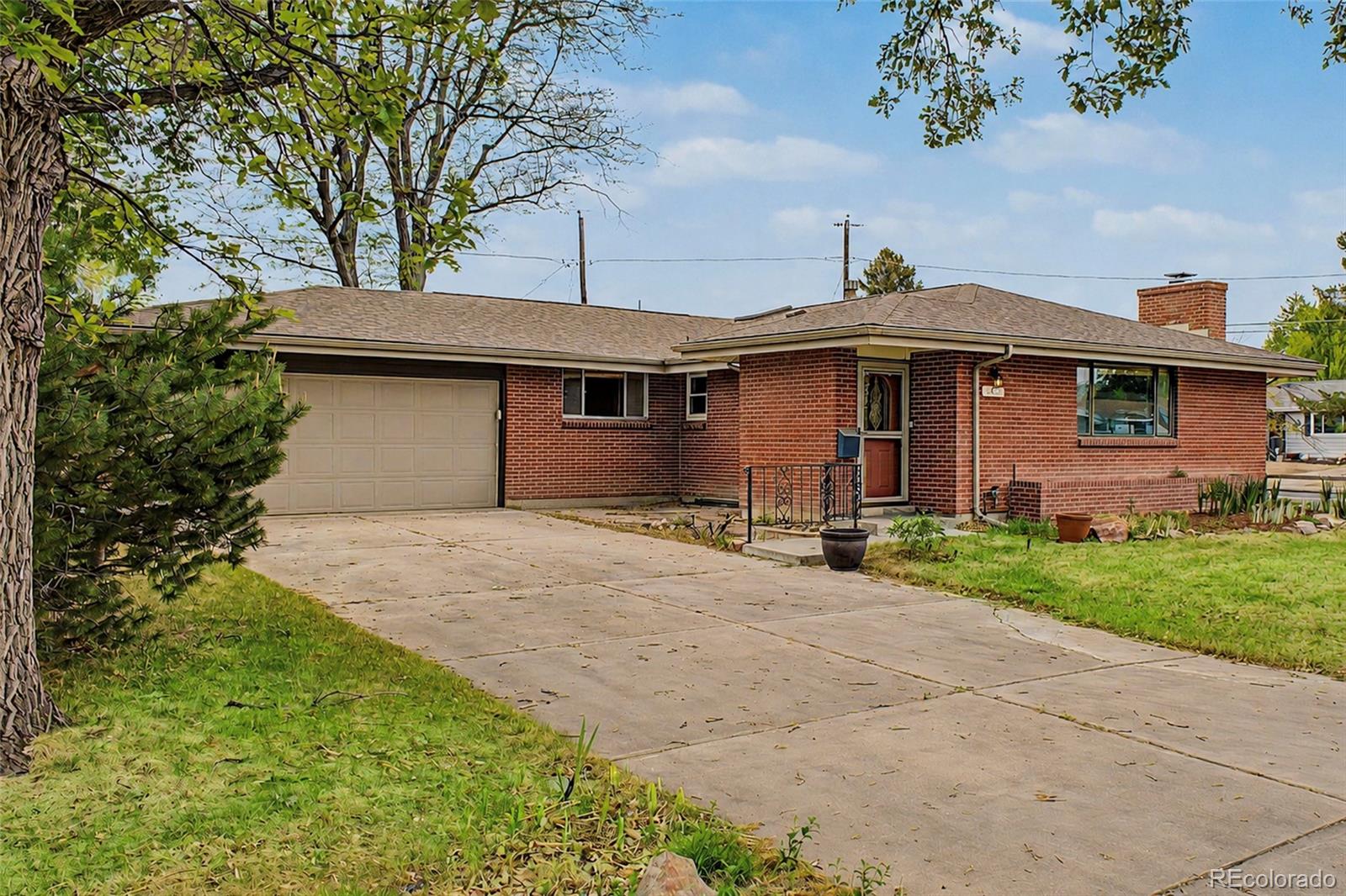 6037 Moore Street Arvada CO 80004