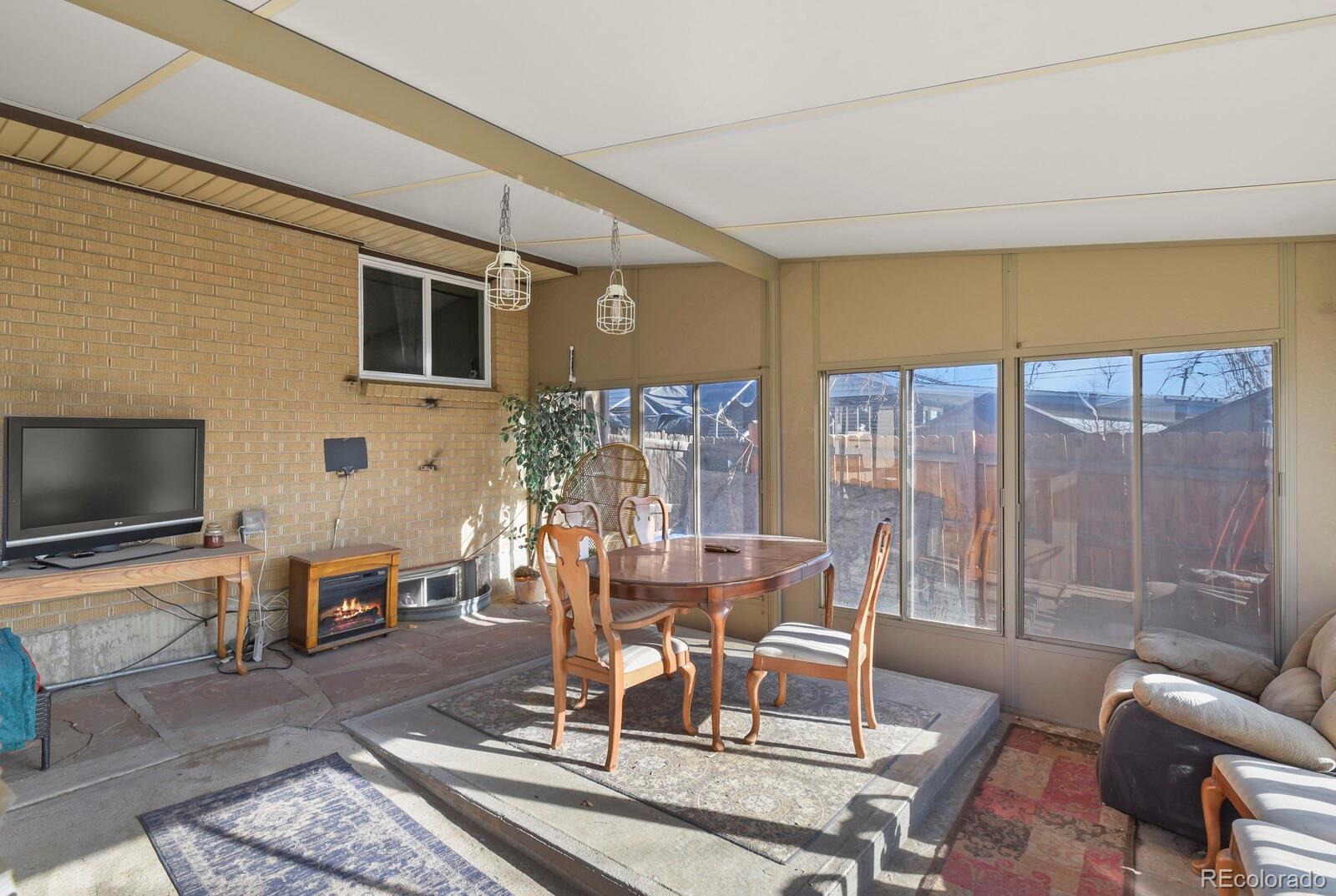 3400 W Mountain Road W Englewood CO 80110