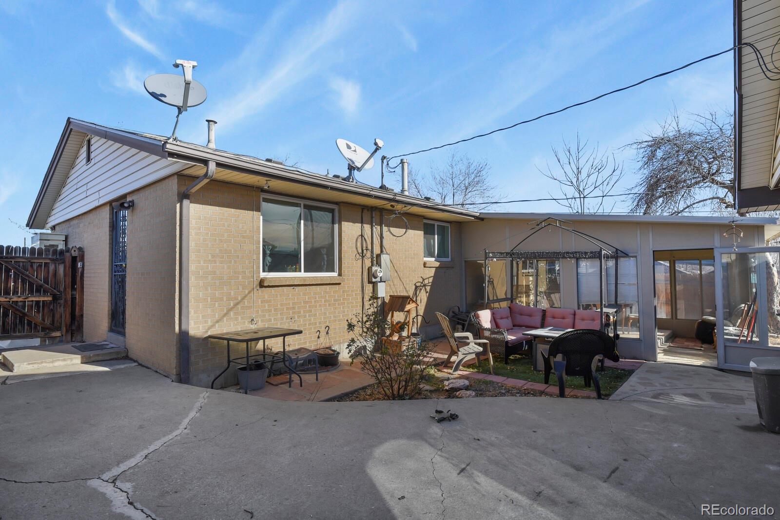 3400 W Mountain Road W Englewood CO 80110