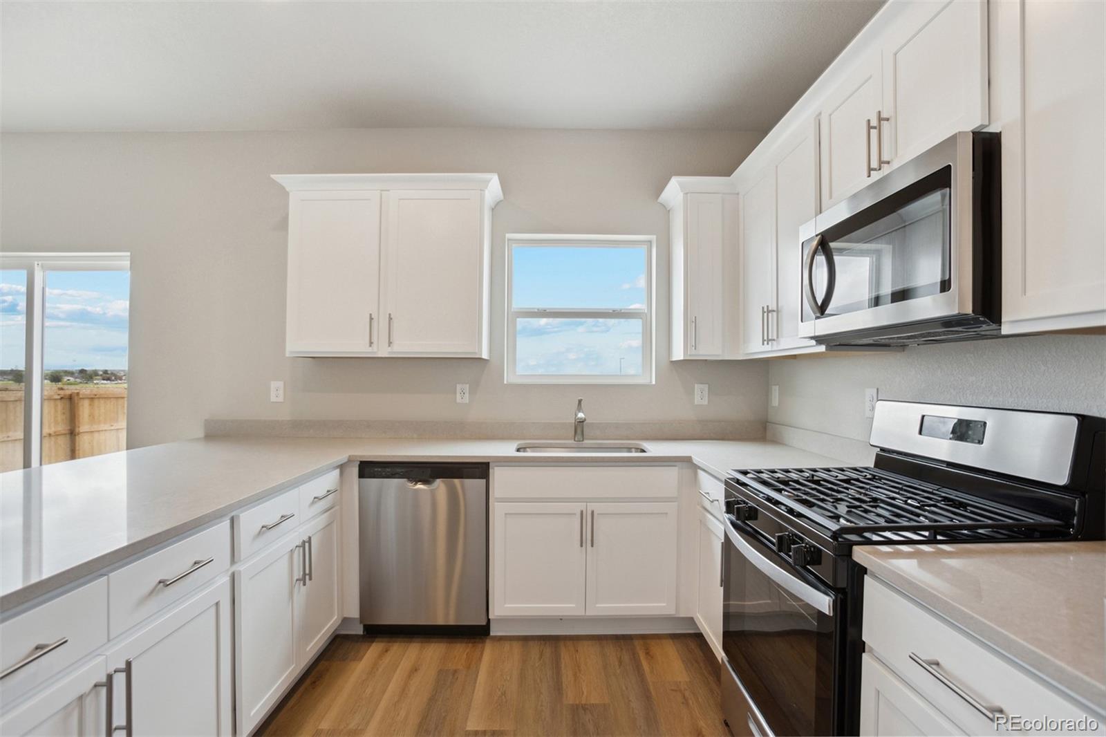 48200 Shetland Drive Bennett CO 80102