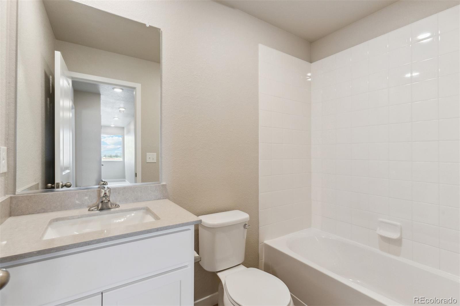 48200 Shetland Drive Bennett CO 80102