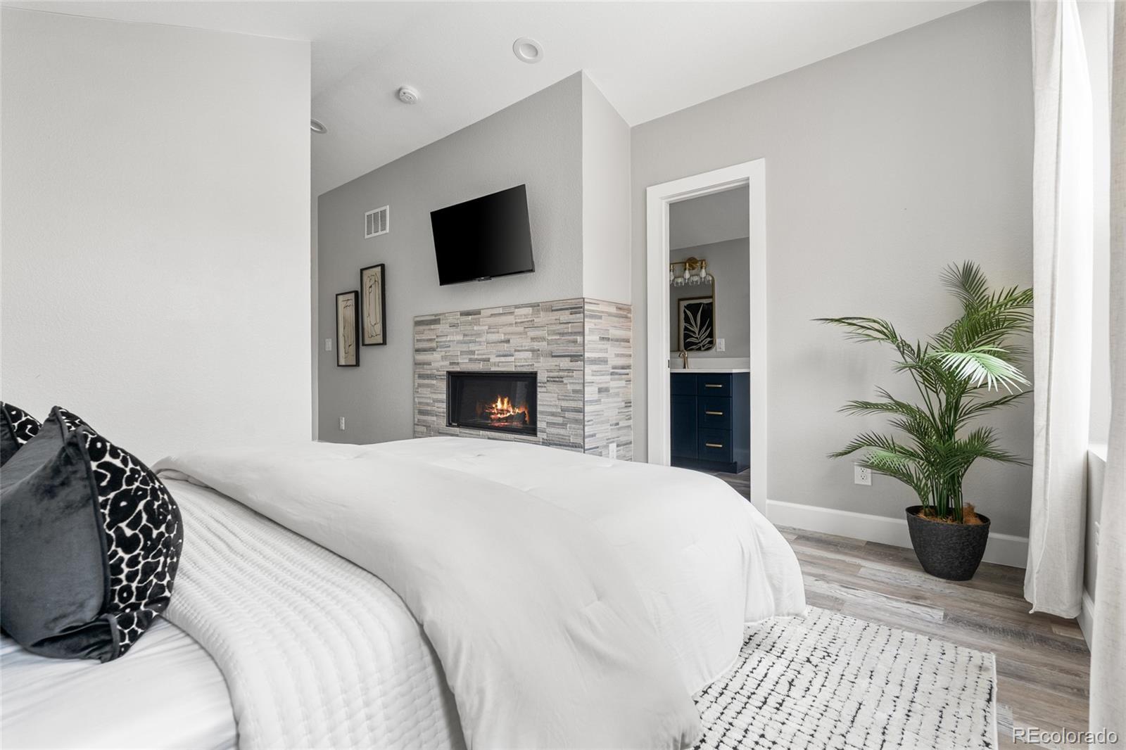 1742 N Pearl Street Denver CO 80203
