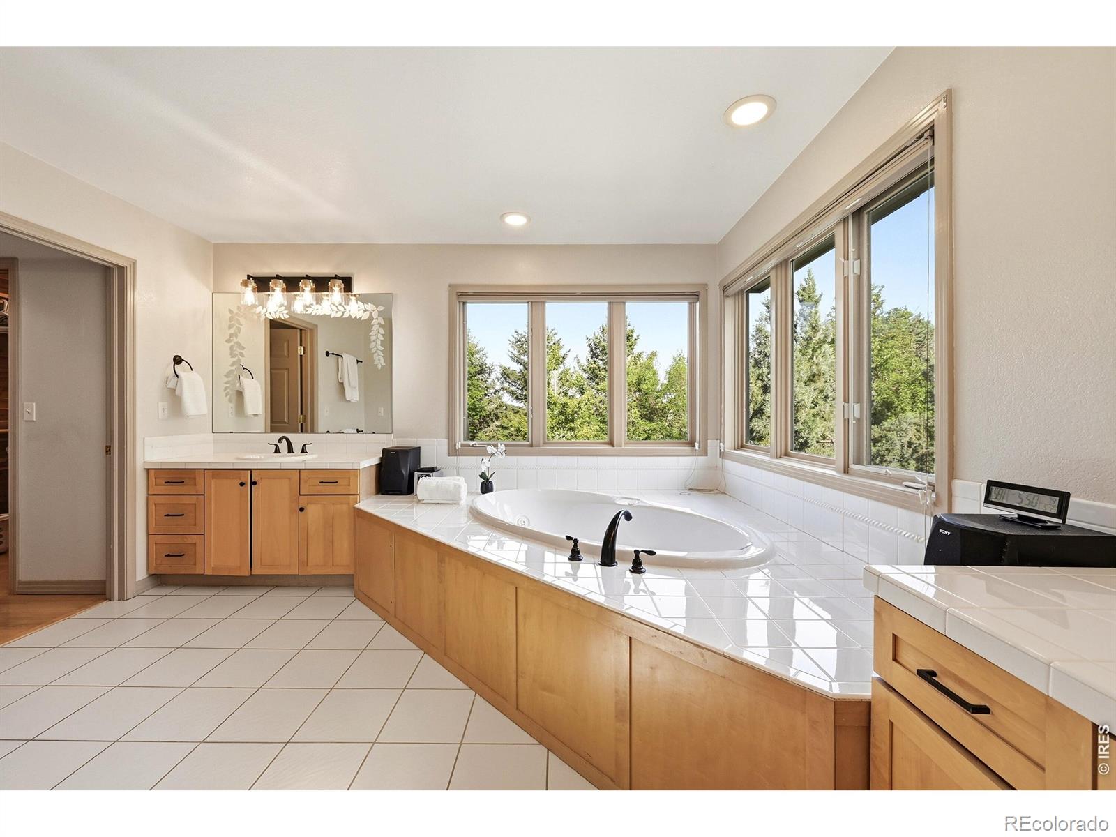 547 Sawtooth Point Lafayette CO 80026