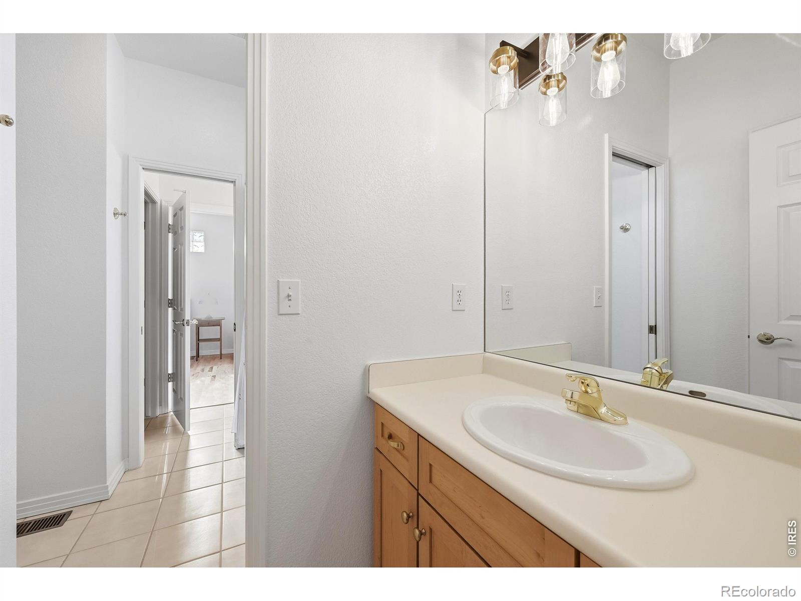 547 Sawtooth Point Lafayette CO 80026