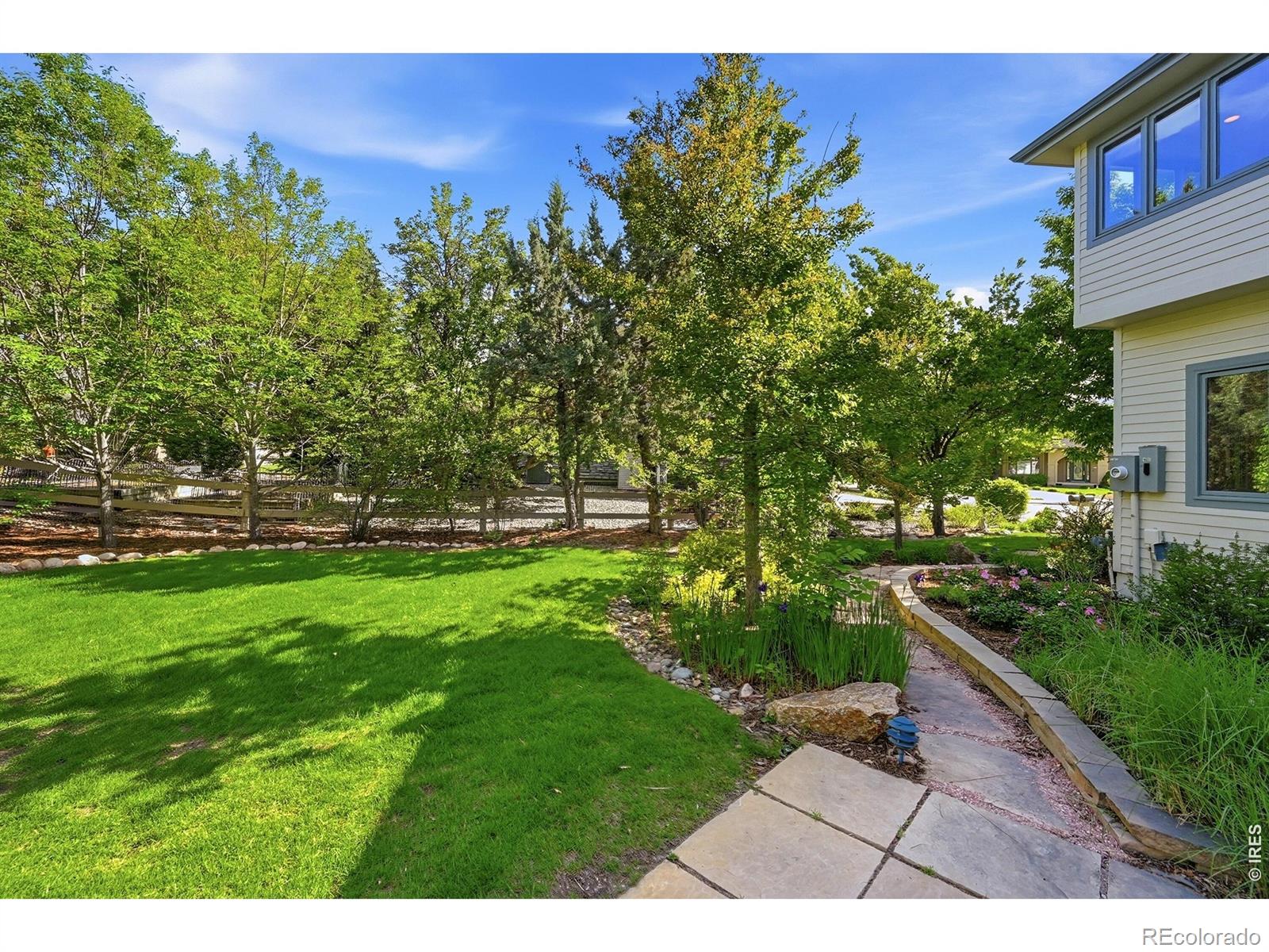 547 Sawtooth Point Lafayette CO 80026