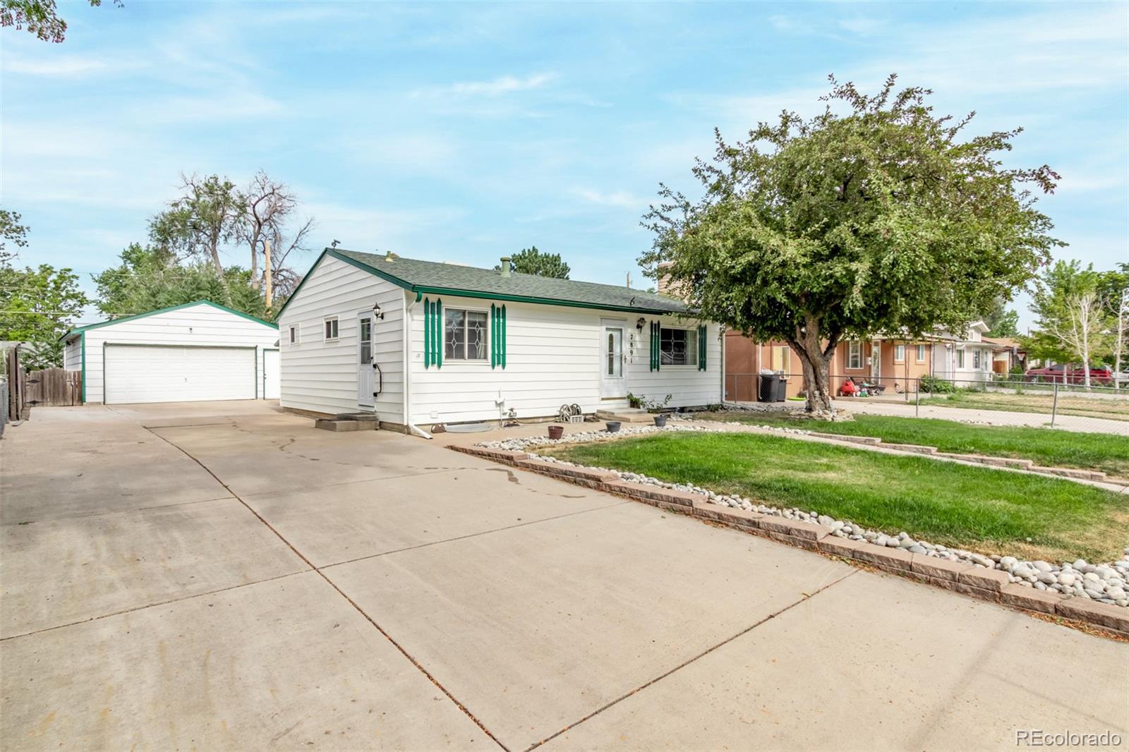 7891 Poplar Street Commerce City CO 80022