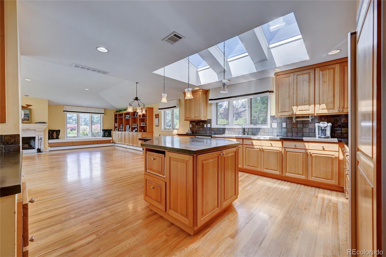 5150 Bow Mar Drive Littleton CO 80123