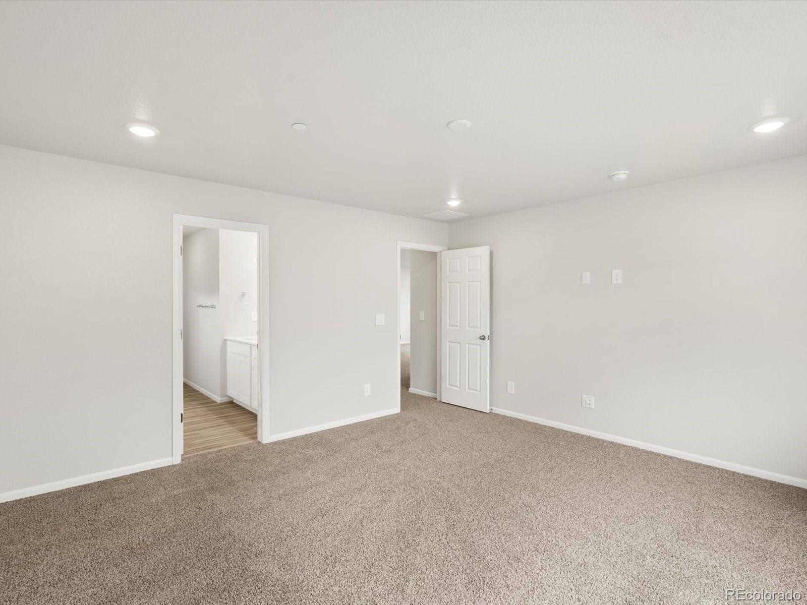 8928 Salida Street Commerce City CO 80022