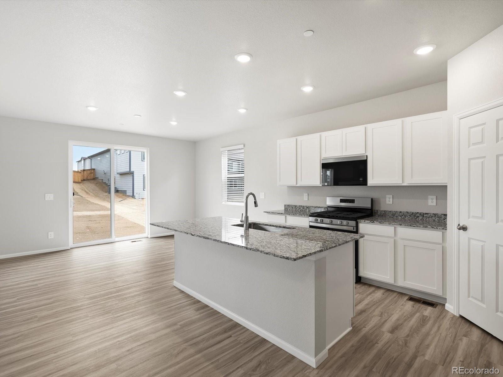 8928 Salida Street Commerce City CO 80022