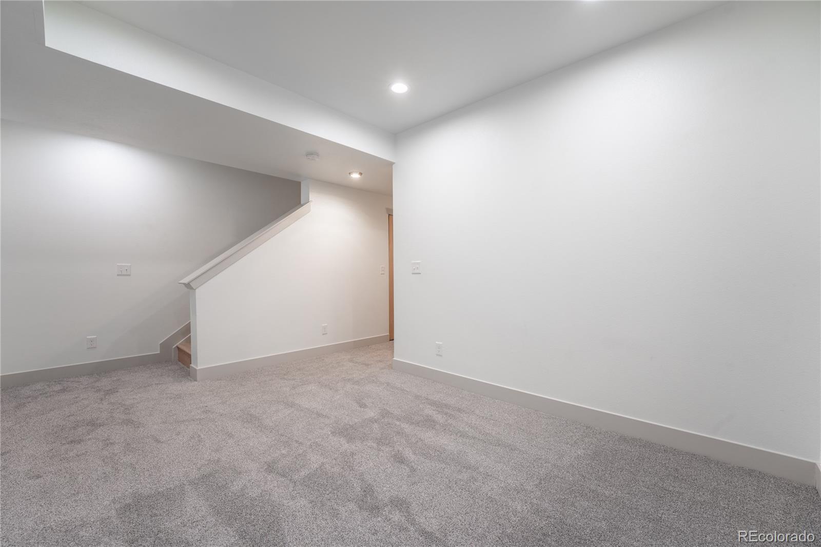6892 Juniper Court Arvada CO 80007