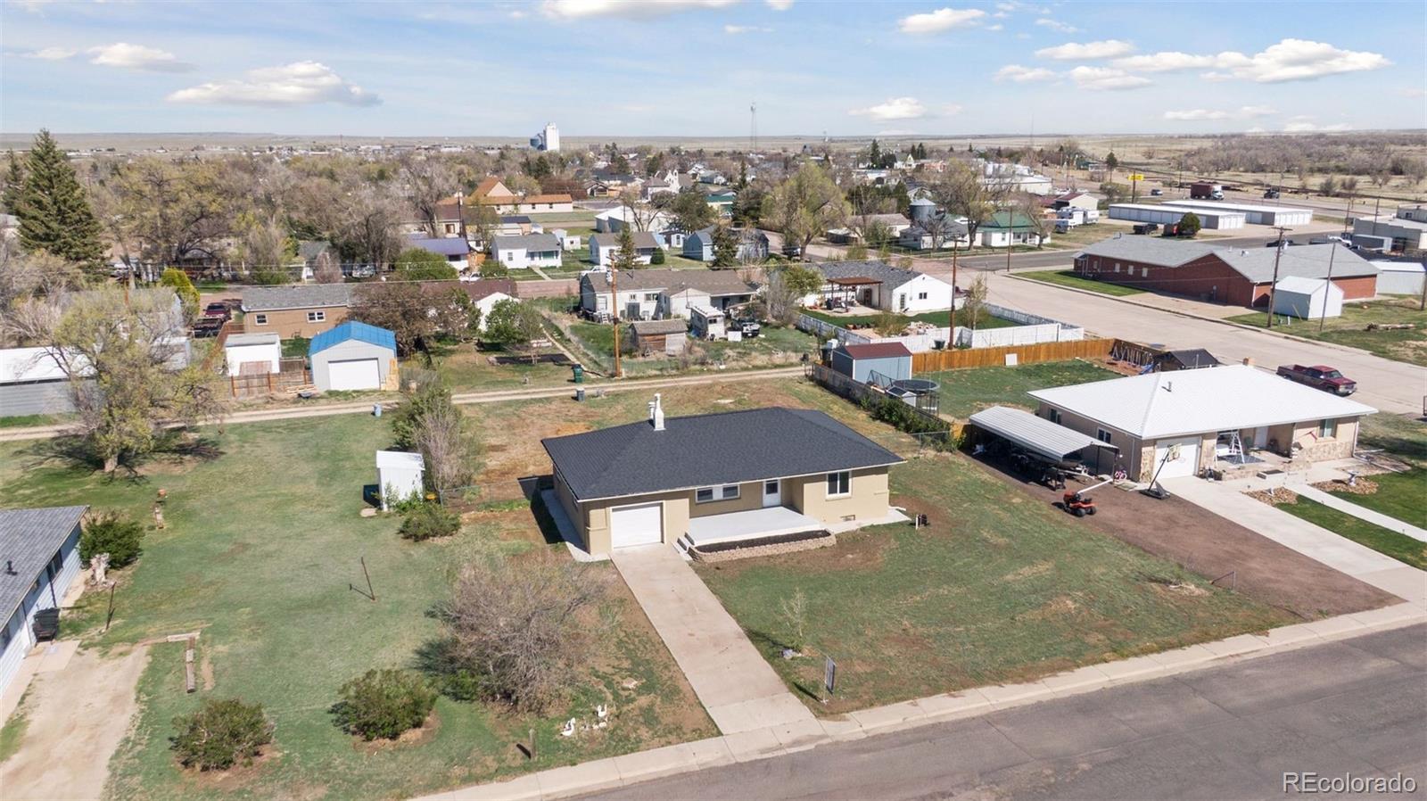 448 K Avenue Limon CO 80828