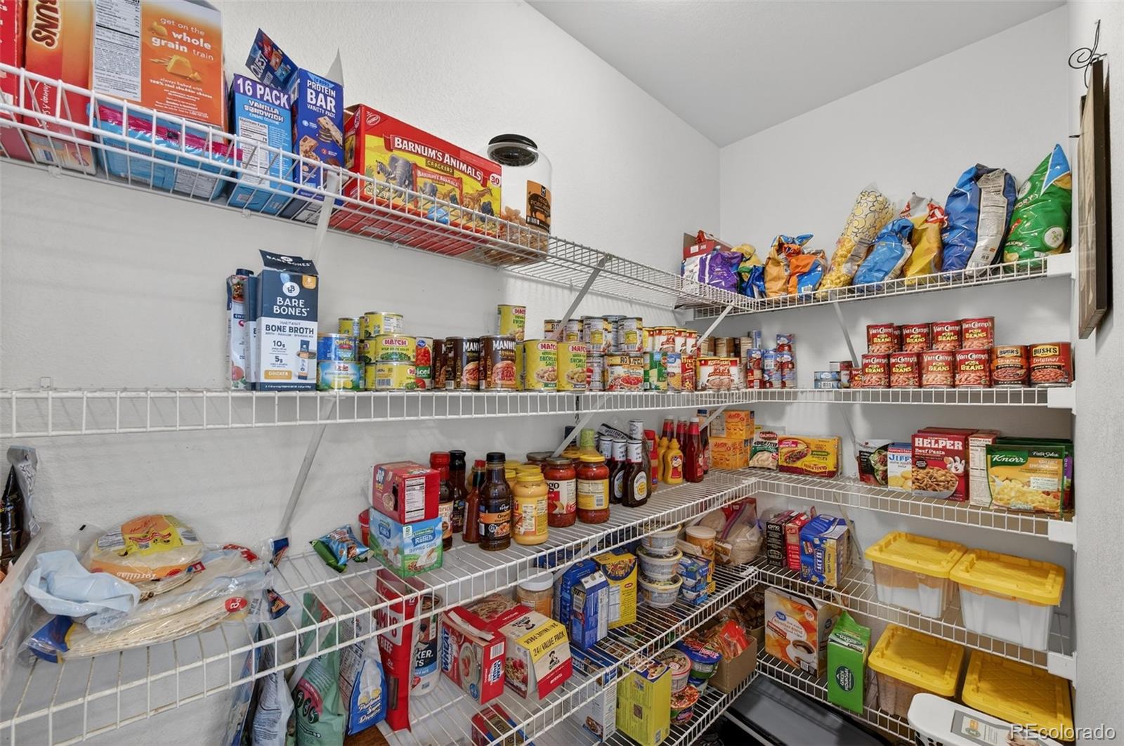11886 Helena Street Commerce City CO 80022