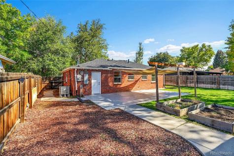 3011 Grape Street Denver CO 80207