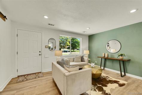 3011 Grape Street Denver CO 80207
