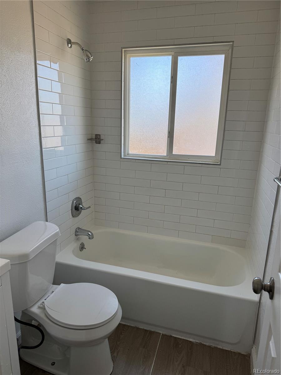 1671 Oswego Street Aurora CO 80010