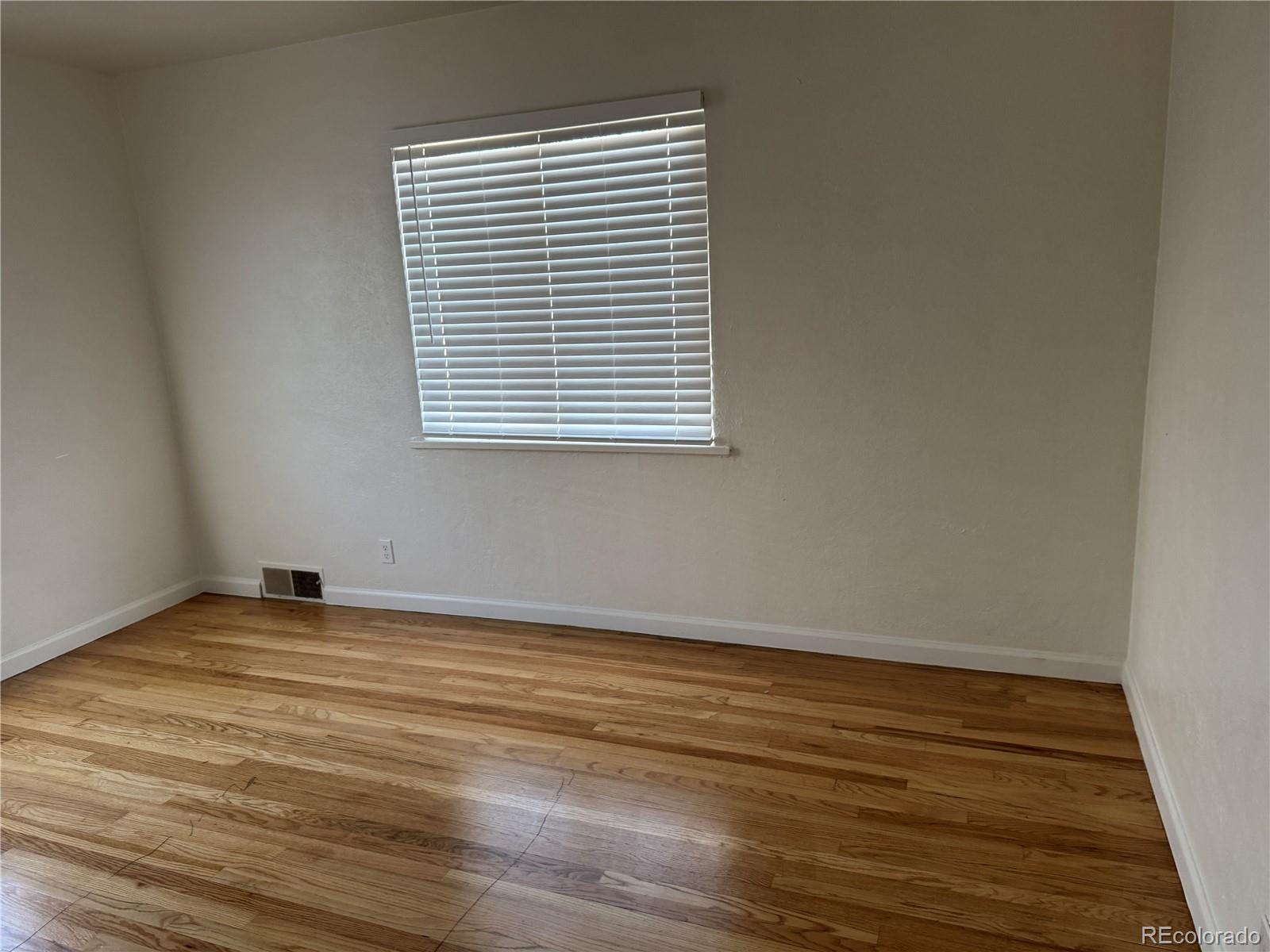 1671 Oswego Street Aurora CO 80010
