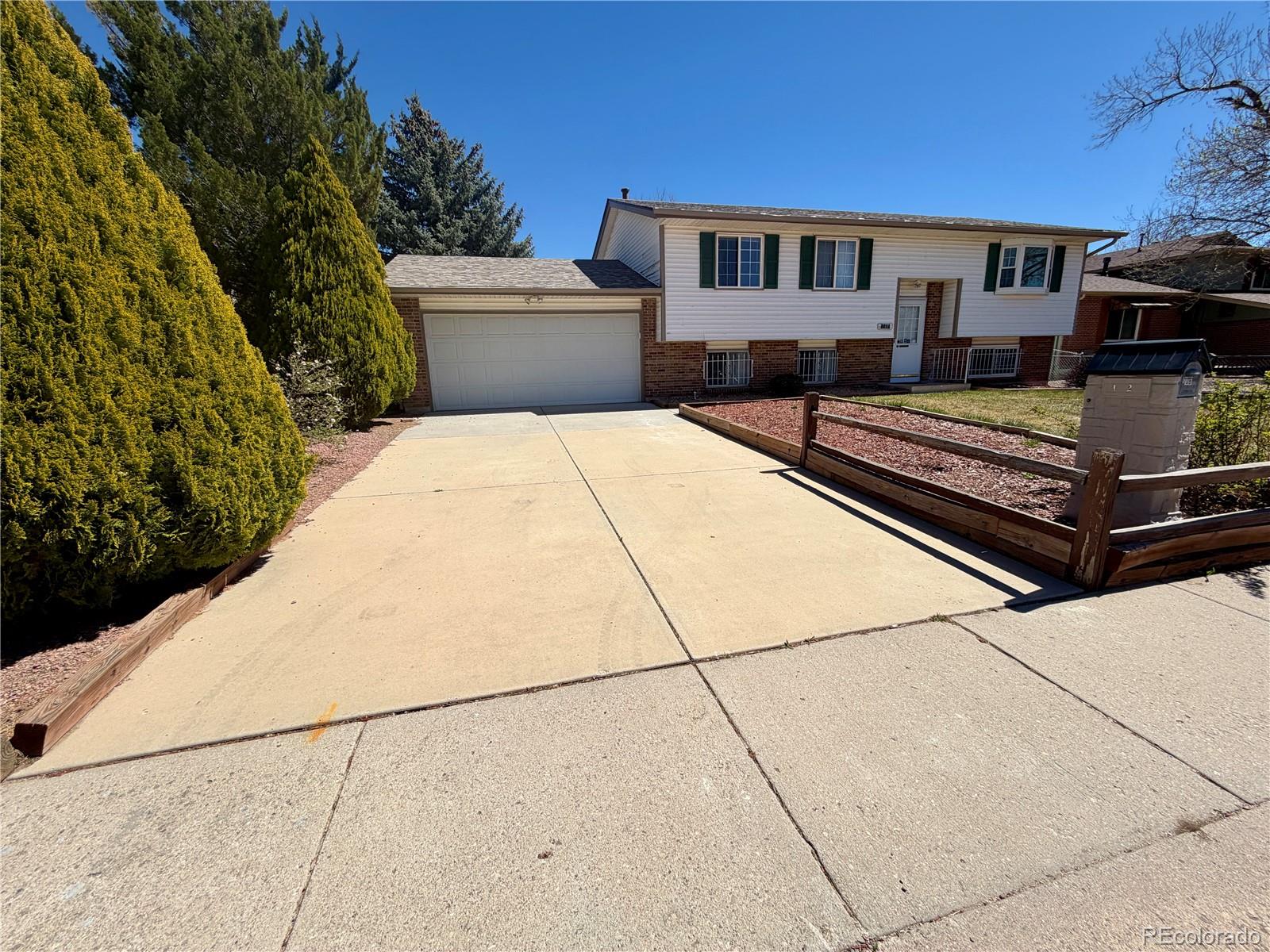 1527 Nokomis Drive Colorado Springs CO 80915
