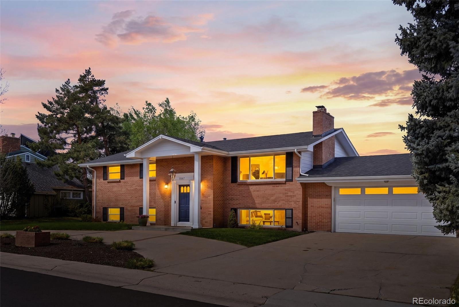 7087 S Davies Street Littleton CO 80120