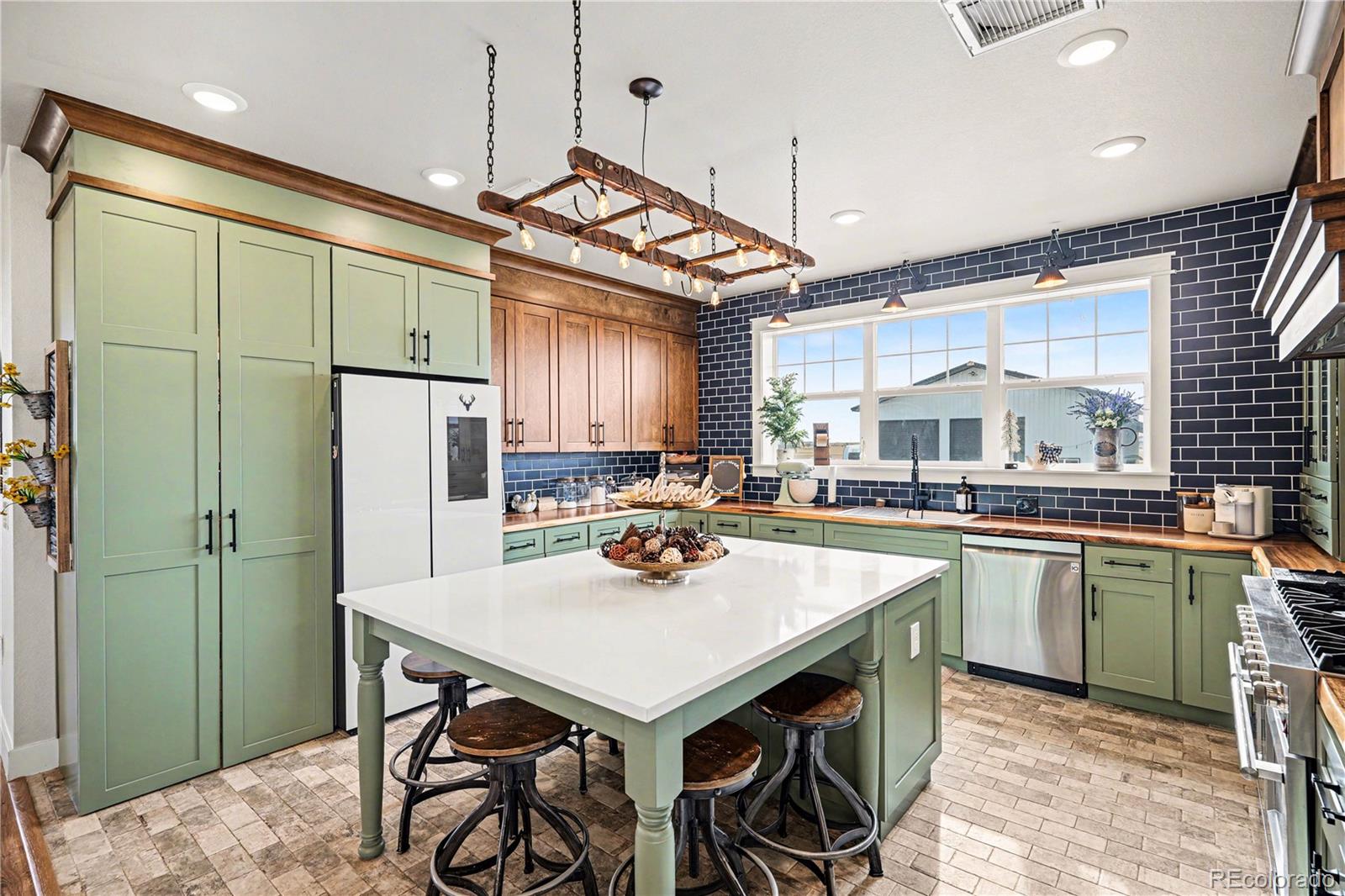 1065 Rising Sun Avenue Elizabeth CO 80107