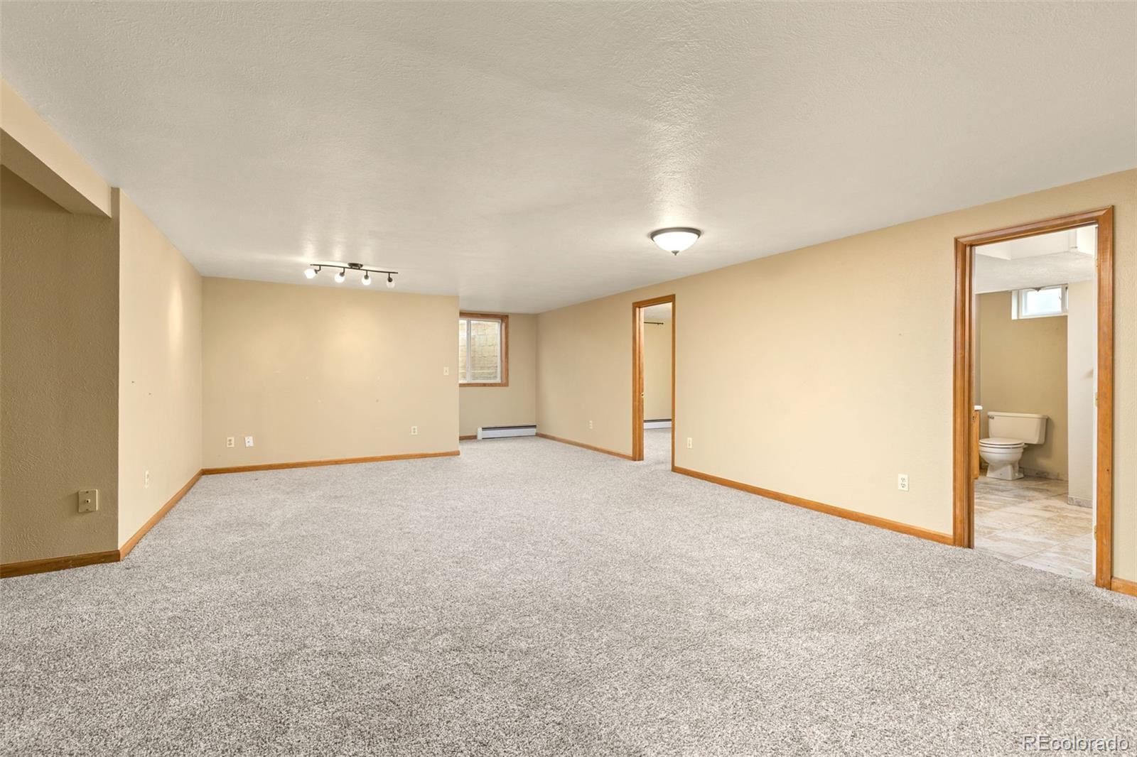 16465 York Street Thornton CO 80602