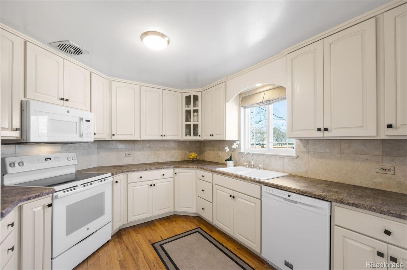 1030 Krameria Street Denver CO 80220