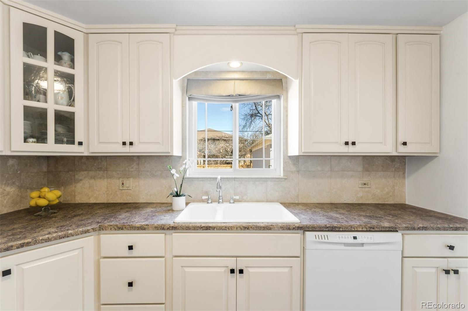 1030 Krameria Street Denver CO 80220