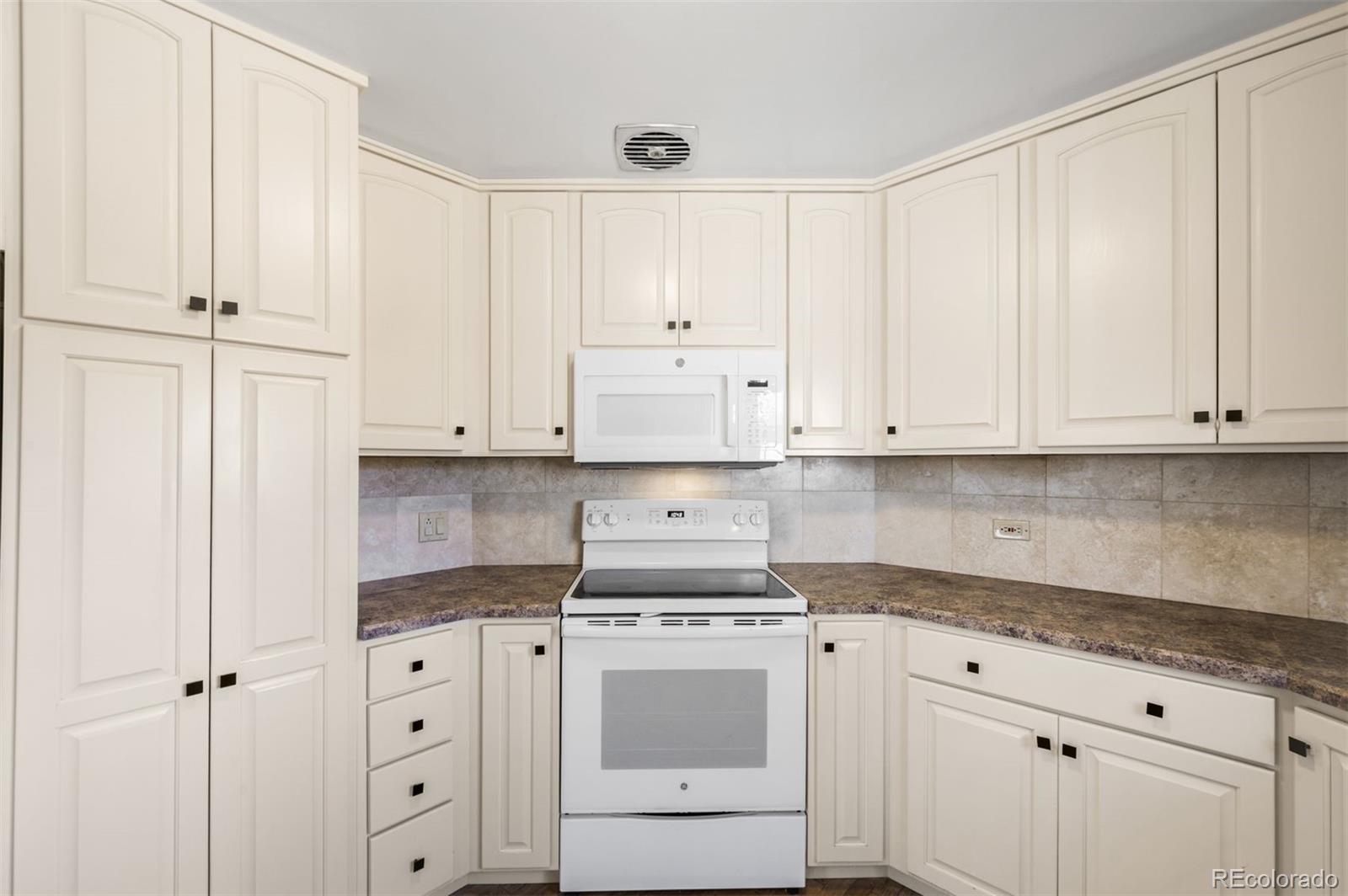 1030 Krameria Street Denver CO 80220