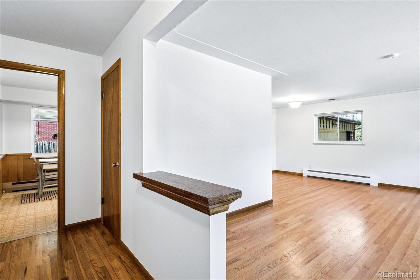 385 Oakland Street Aurora CO 80010