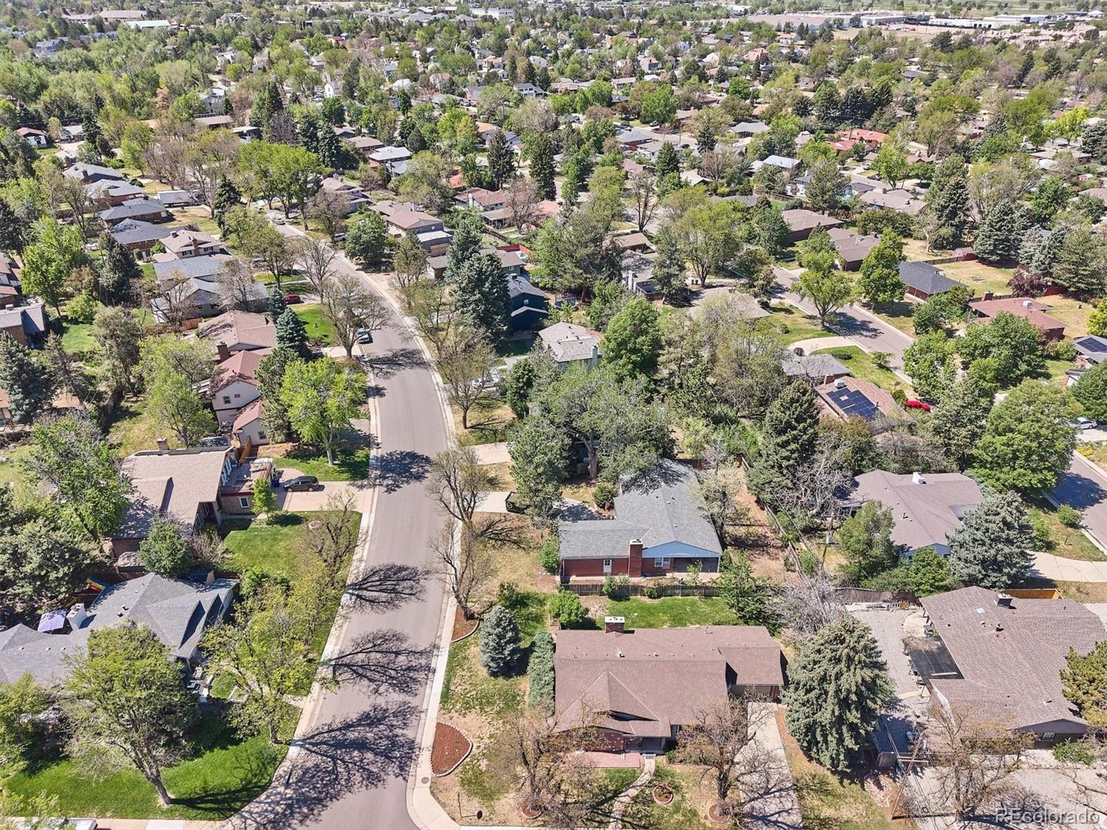 385 Oakland Street Aurora CO 80010