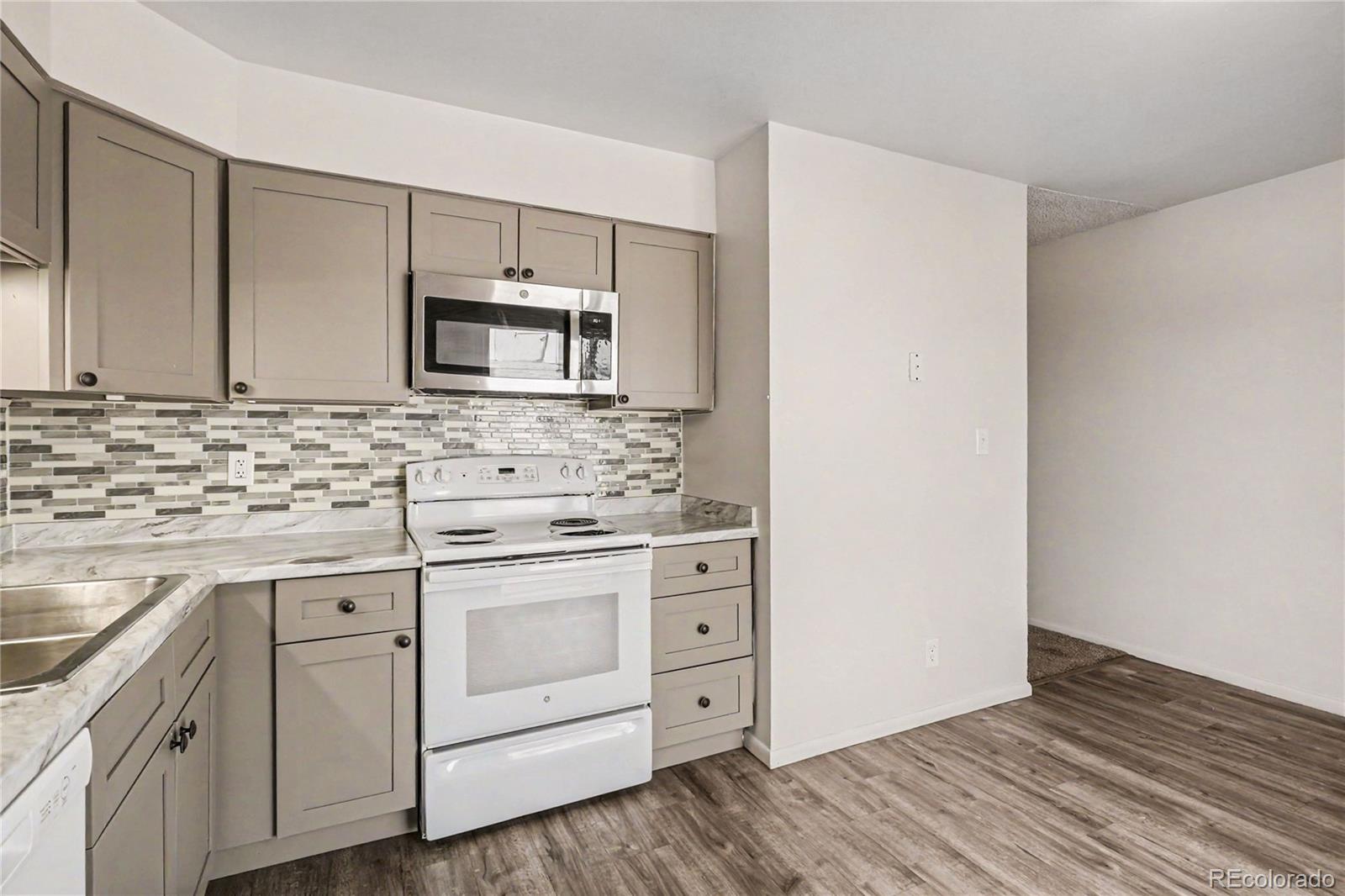 1345 Sable Boulevard Aurora CO 80011