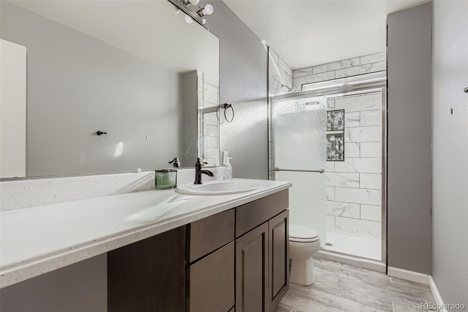 5528 Lewiston Court Denver CO 80239