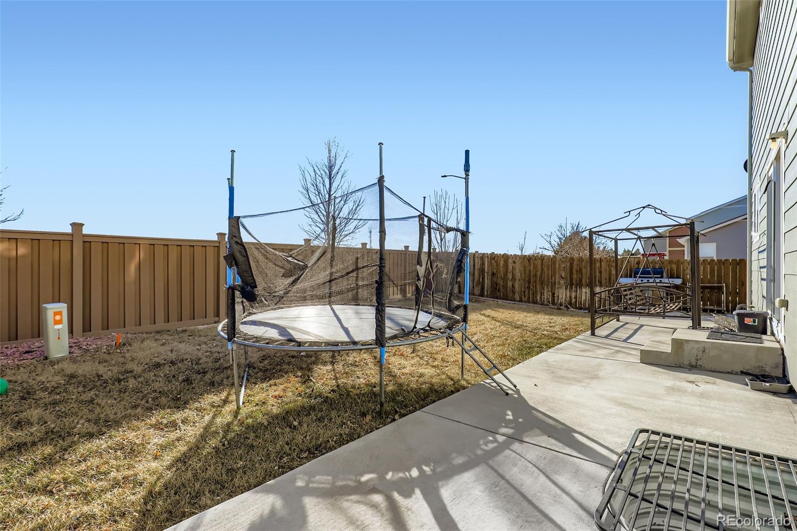 5528 Lewiston Court Denver CO 80239