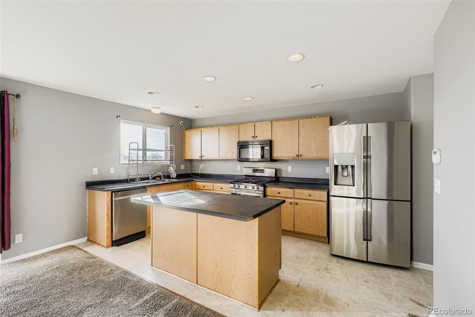 5528 Lewiston Court Denver CO 80239
