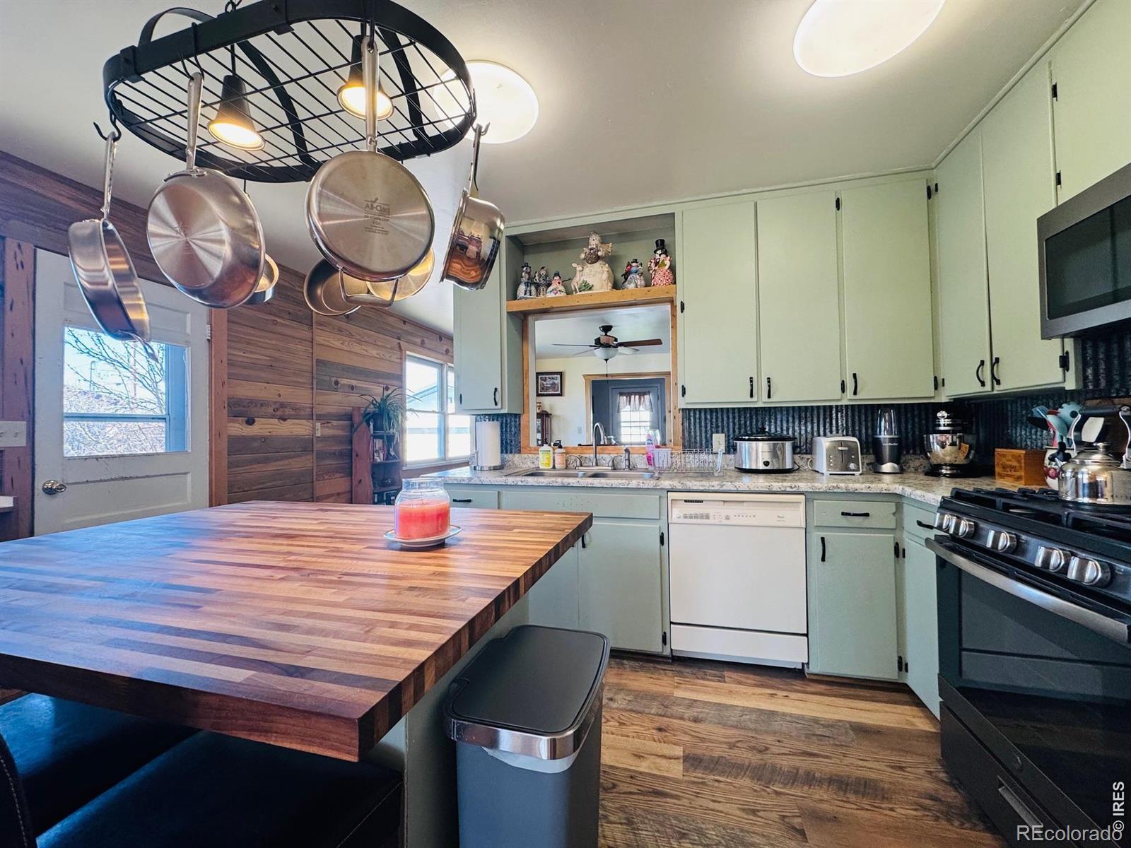 652 Washington Street Walden CO 80480