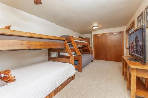 2399 Cr-6 Alma CO 80440