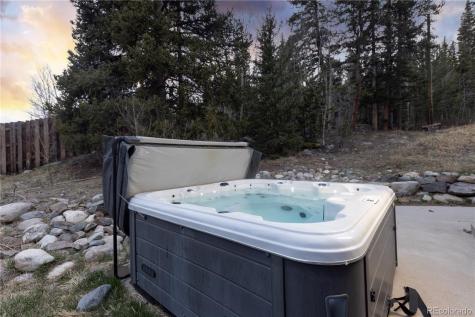 2399 Cr-6 Alma CO 80440