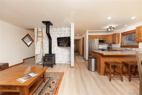 2399 Cr-6 Alma CO 80440