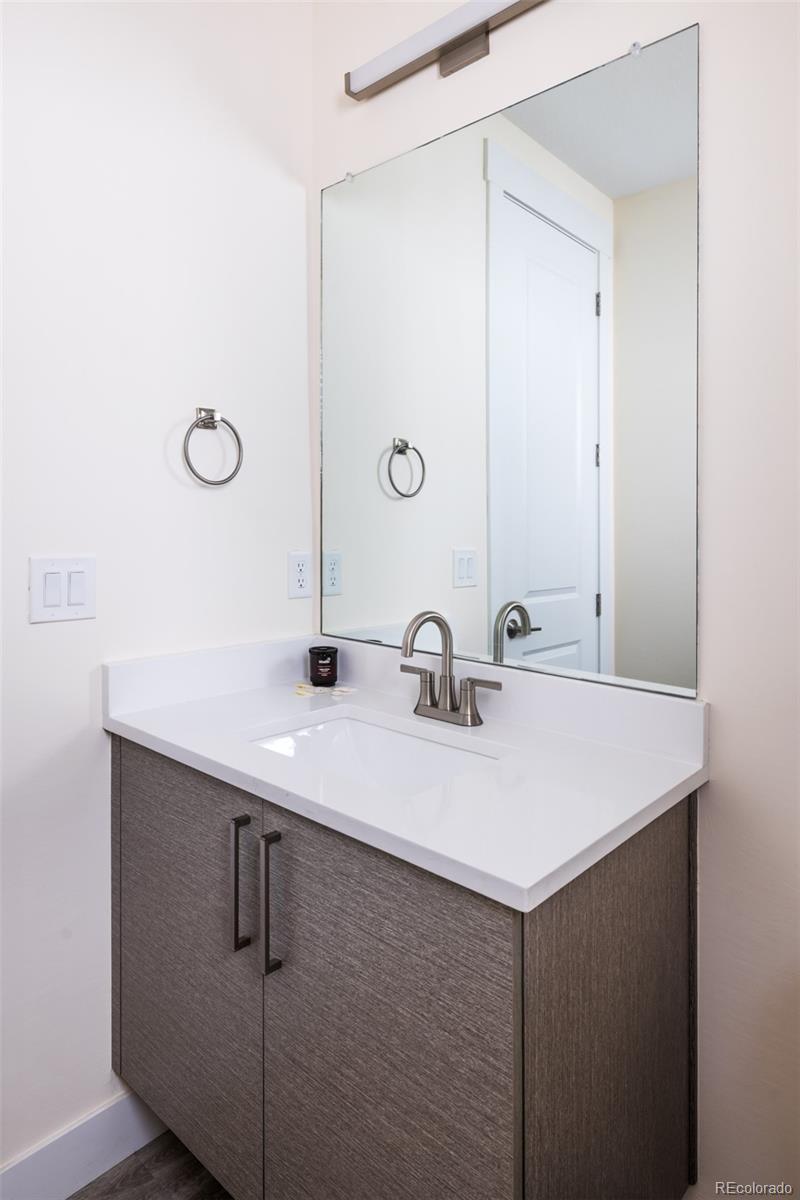 5620 Zuni Court Denver CO 80221