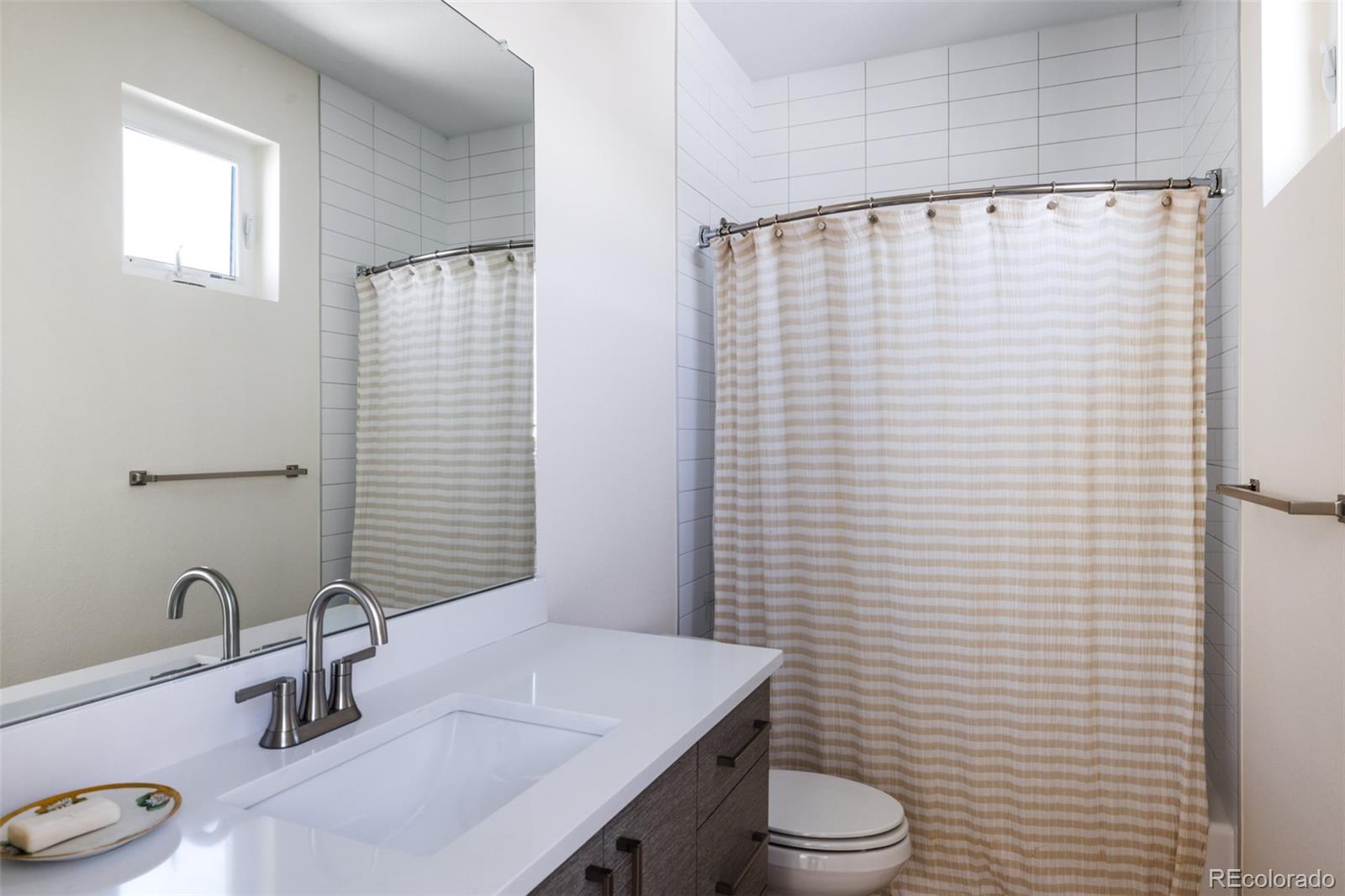 5620 Zuni Court Denver CO 80221