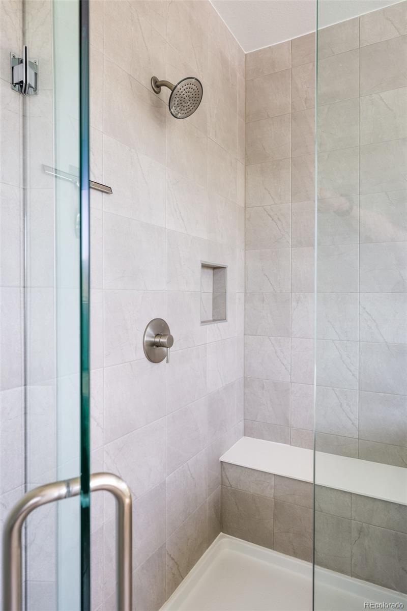 5620 Zuni Court Denver CO 80221
